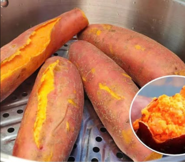 Smaczna sałaCo się dzieje z osobami, które regularnie jedzą słodkie ziemniaki przez dłuższy czas?tka z marynowanych pomidorów